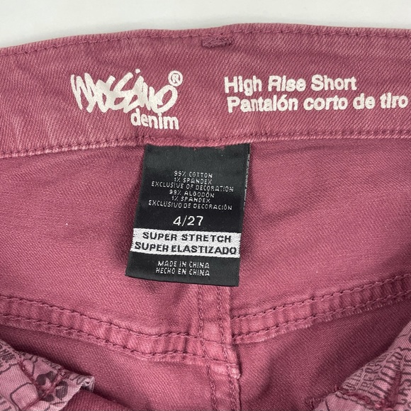 Mossimo High Rise Rose Crocheted Denim Shorts 4/27 - Picture 6 of 10